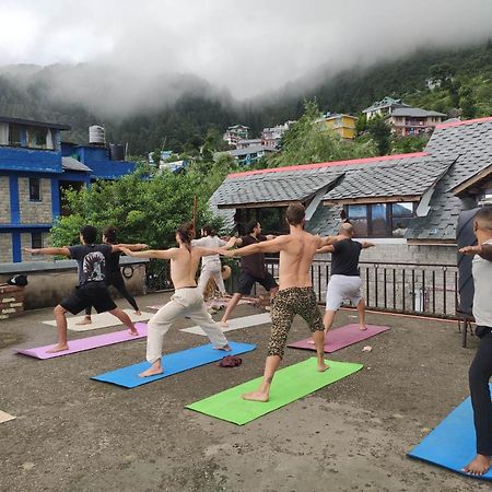 Utopia Hostels Dharamkot Mcleodganj Dharamsala Exteriér fotografie