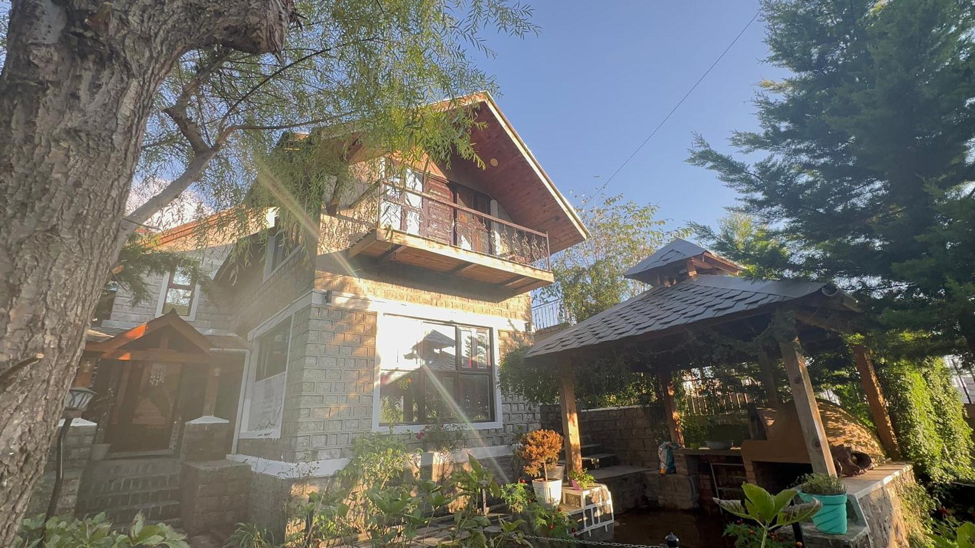 Utopia Hostels Dharamkot Mcleodganj Dharamsala Exteriér fotografie