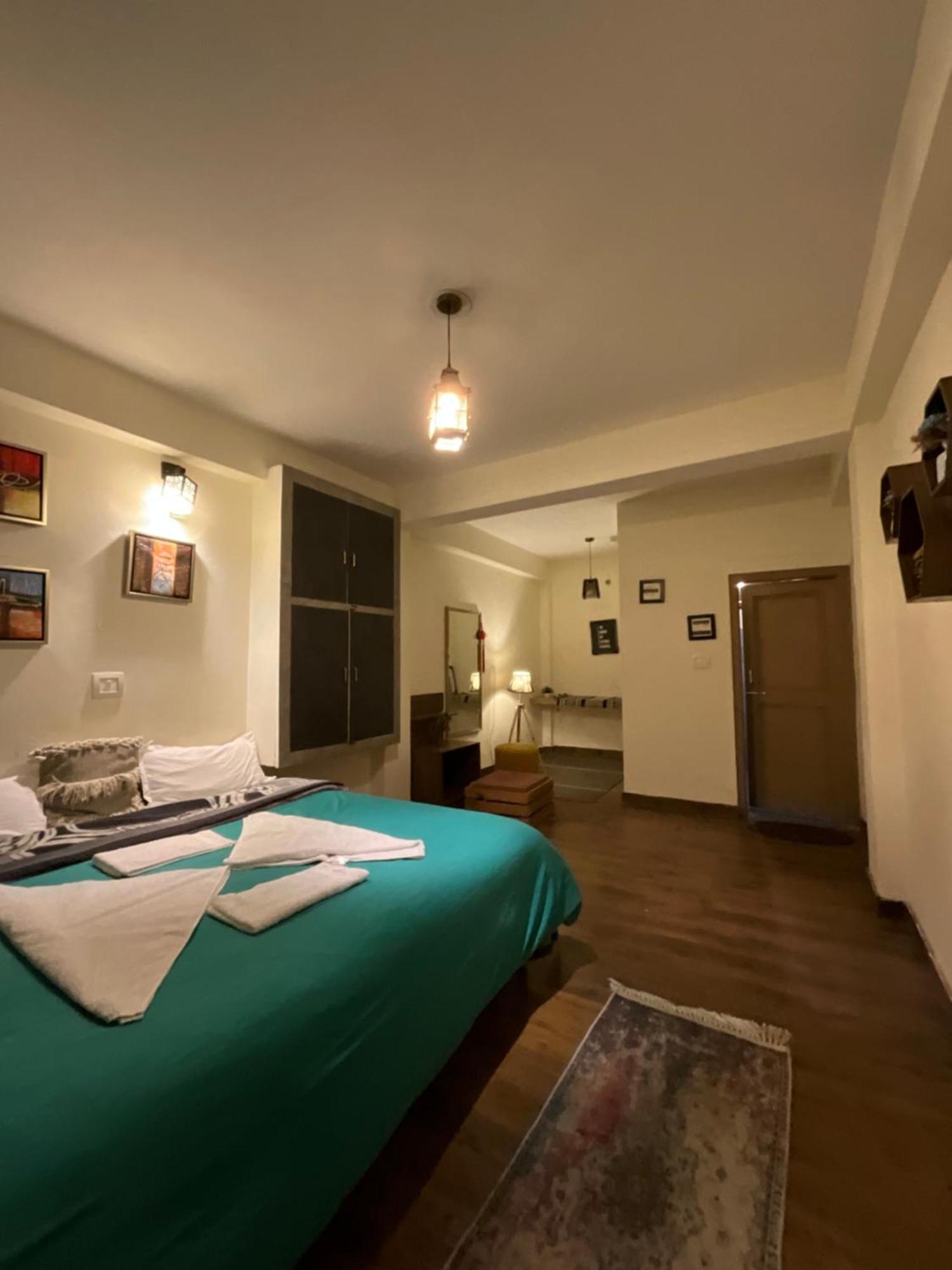 Utopia Hostels Dharamkot Mcleodganj Dharamsala Exteriér fotografie
