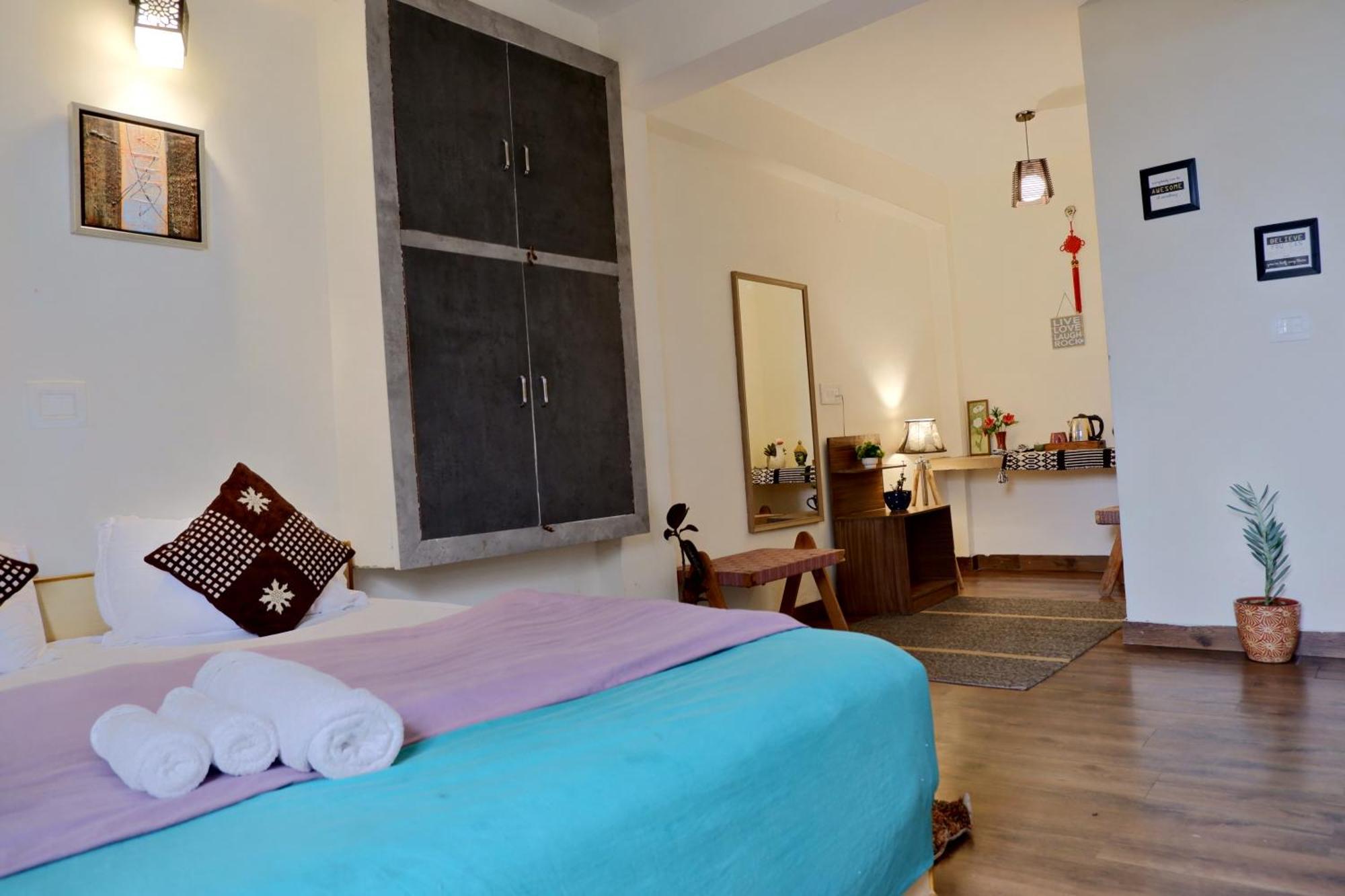 Utopia Hostels Dharamkot Mcleodganj Dharamsala Exteriér fotografie